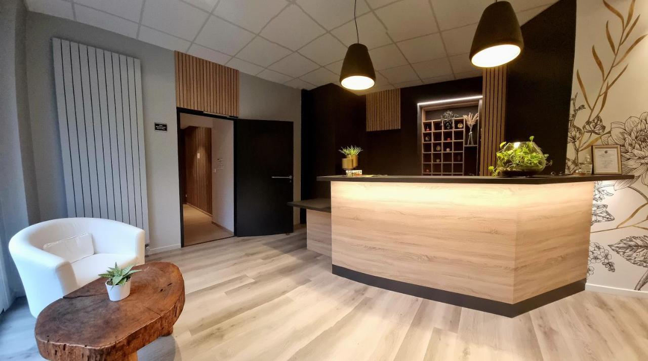 Hotel Pont De Senard Монтегю Экстерьер фото
